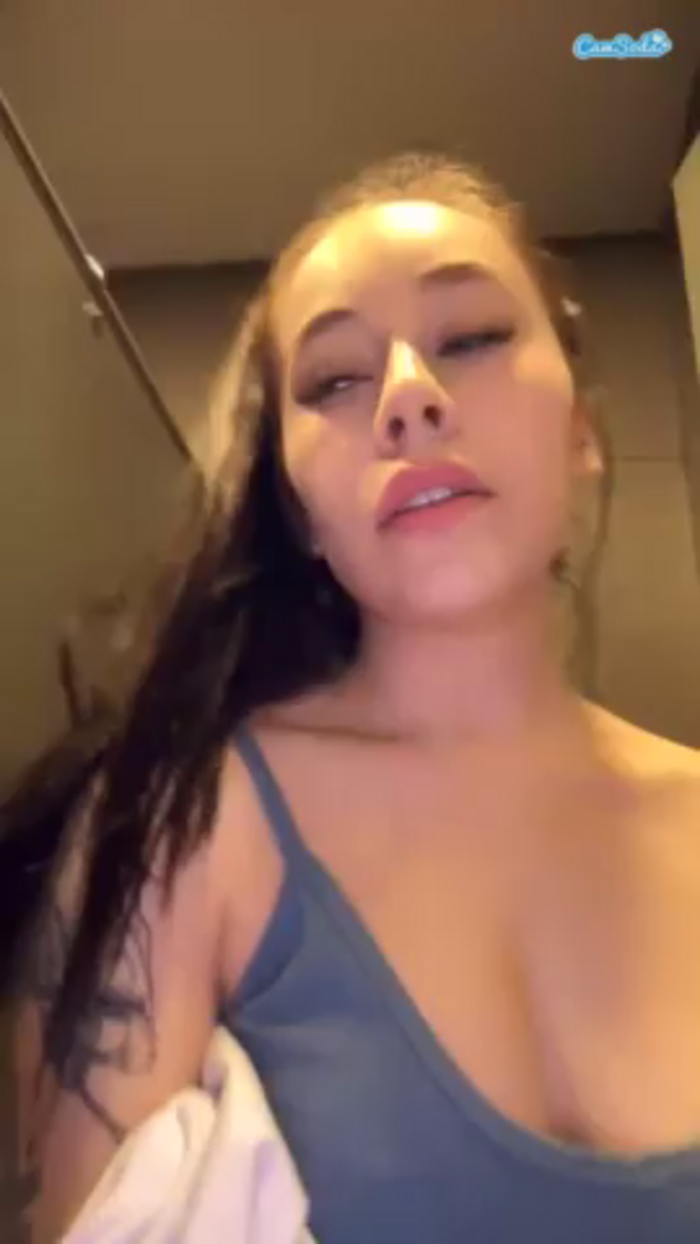 emily-mills1