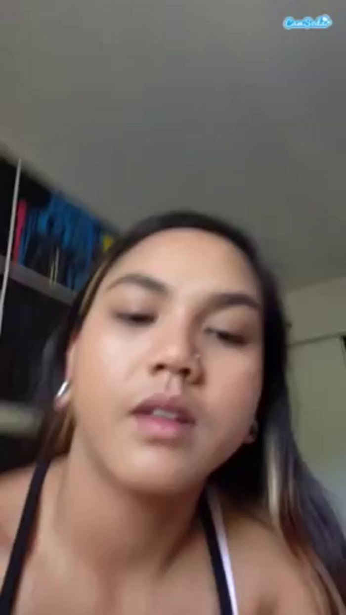 karebearxx