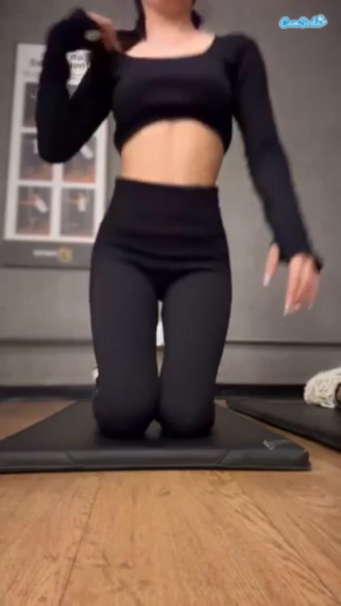 emily-mills1