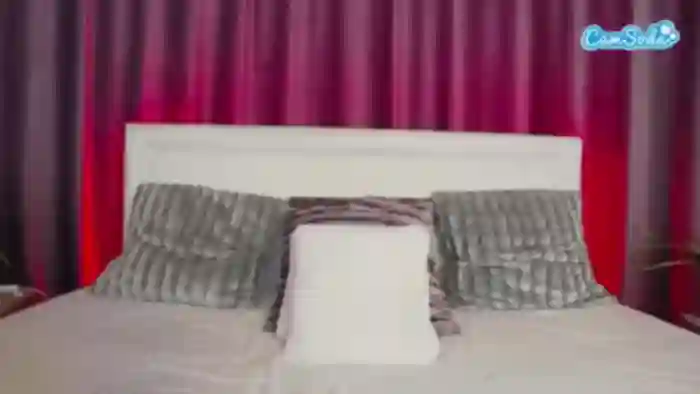 2024/08/04/camsoda-rachelrave-20-08-28