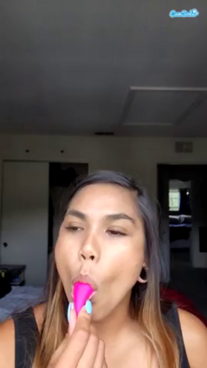 karebearxx