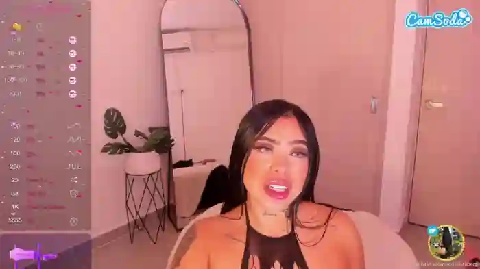 2024/08/08/camsoda-rouse-hallberg-04-54-57