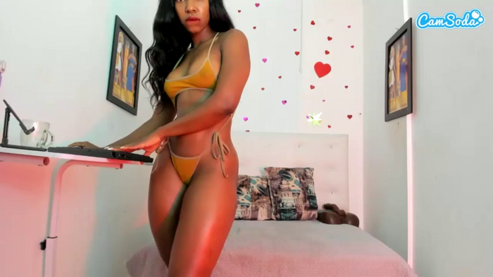 emma-foxx1