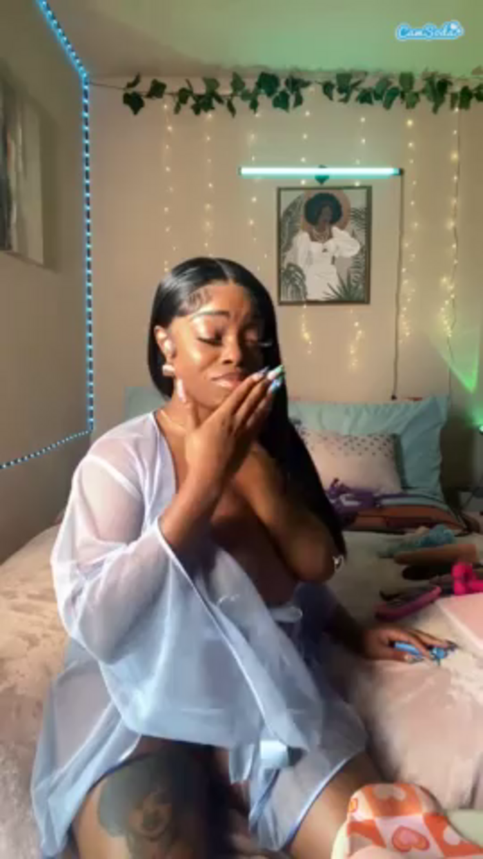 lovely-brown94