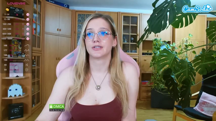 nicolebloom