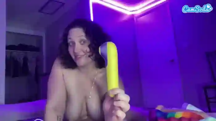 2024/08/24/camsoda-adrianeblake-03-18-35