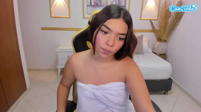 pamela-lunox