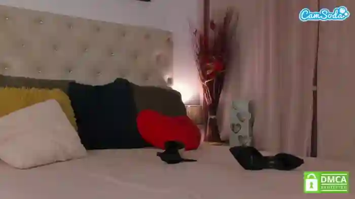 2024/08/29/camsoda-alyonaqueenx-01-16-30