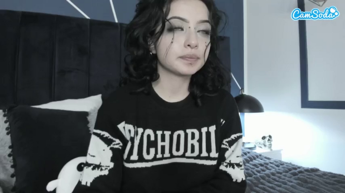 adeelinee