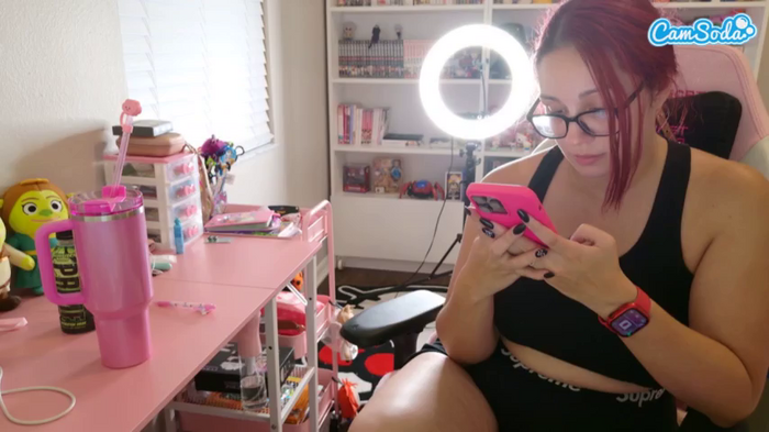 hotpinkcheeto