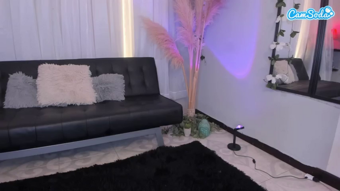 zoe-cruz21