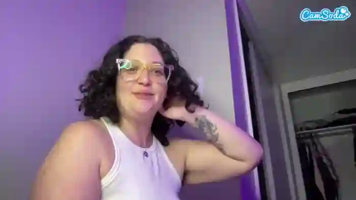 2024/09/15/camsoda-adrianeblake-04-14-43