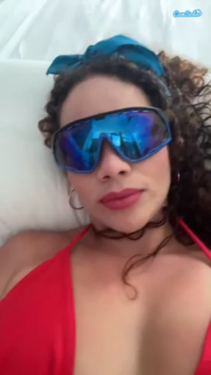 dana-curly