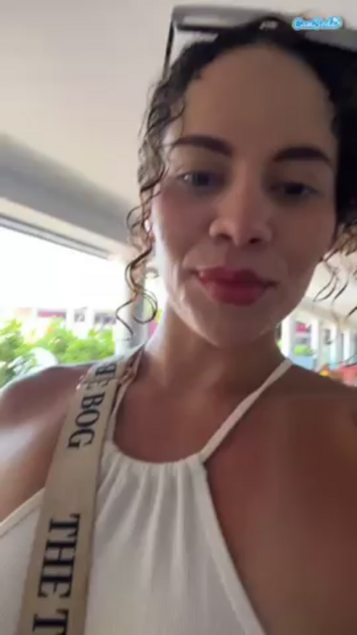 dana-curly