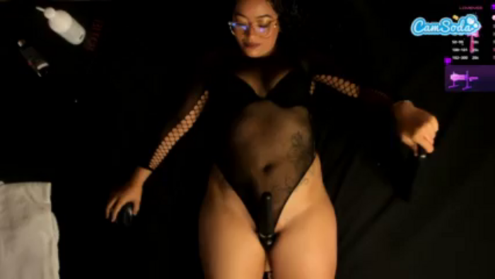 mia-jonsonn