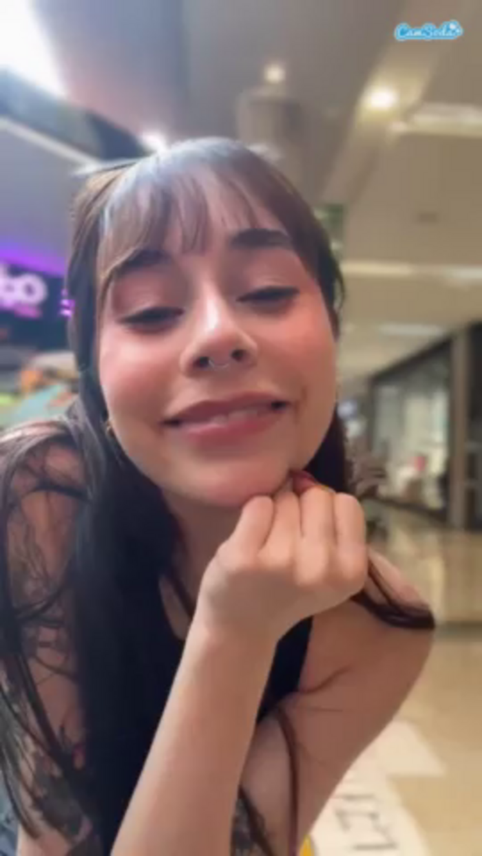 emily-mills1