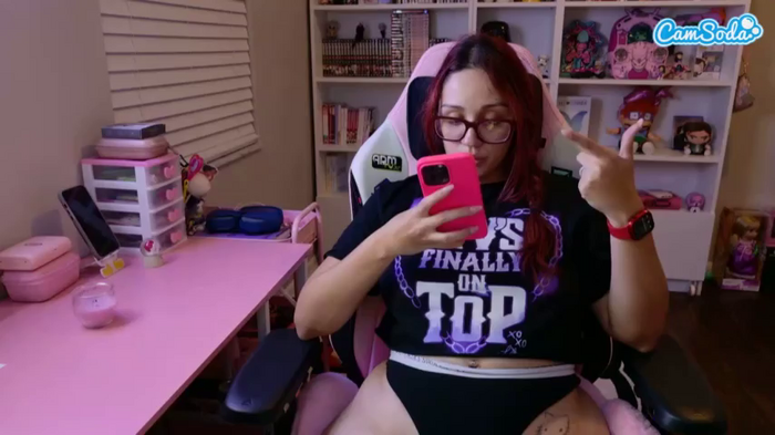 hotpinkcheeto