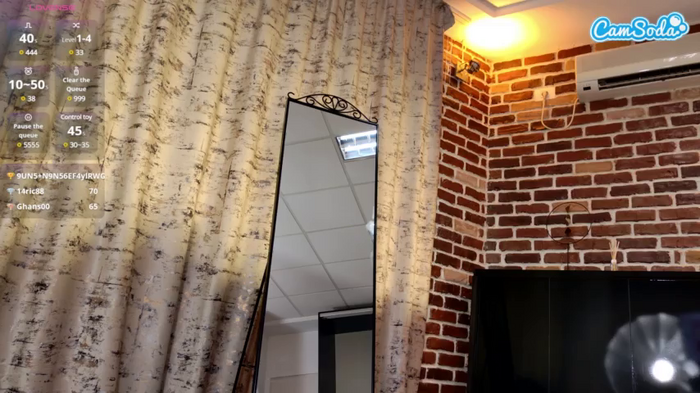 emilyybloom