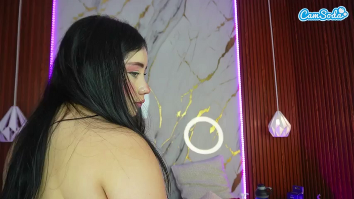 angelaa-thommson
