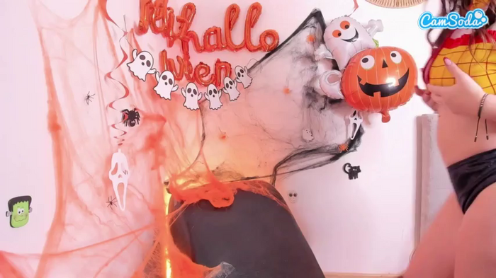madelanecoote