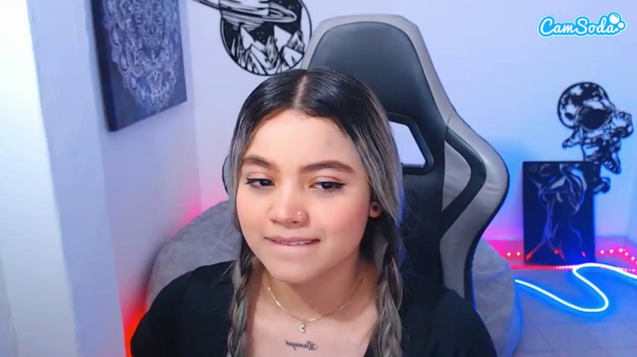 scarletthudsson