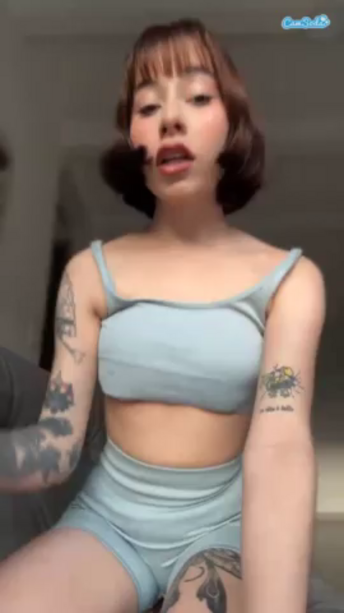 emily-mills1