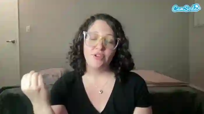 2024/10/27/camsoda-adrianeblake-06-27-10