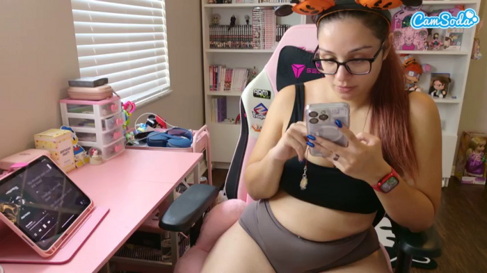 hotpinkcheeto