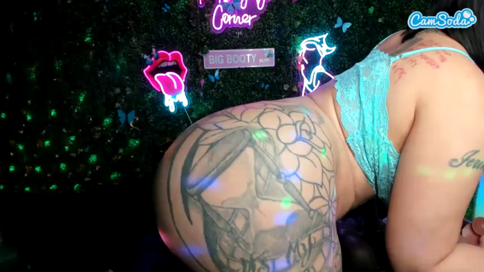 bigbootysarenalove