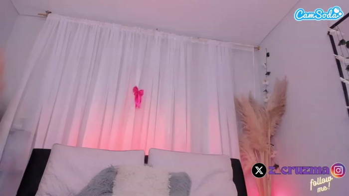 zoe-cruz21