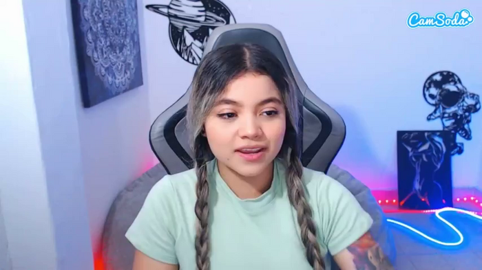 scarletthudsson