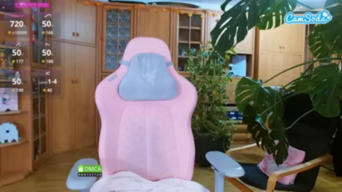 nicolebloom