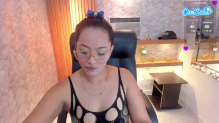 mia-jonsonn