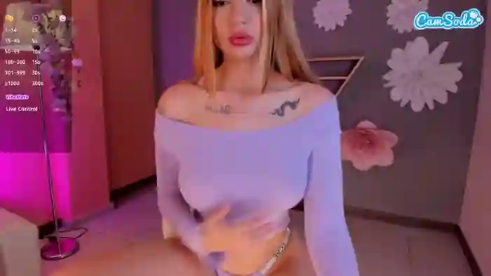 2024/11/12/camsoda-niaholland-19-09-21