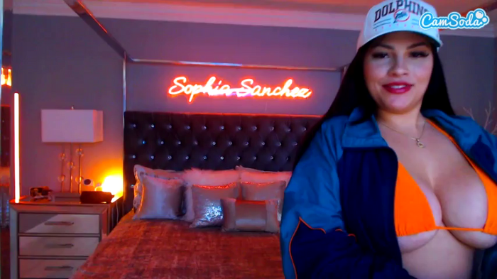theofficialsophiasanchez