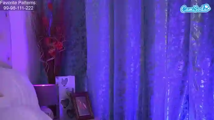 2024/11/13/camsoda-alyonaqueenx-22-41-29