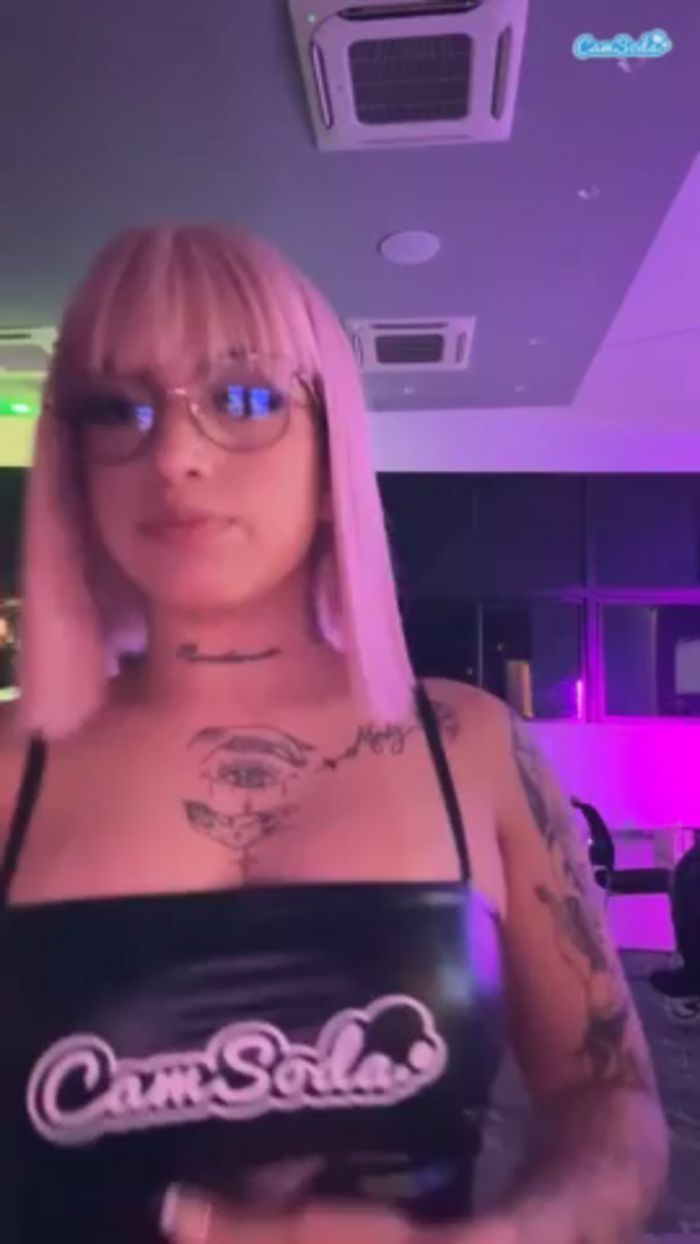 emily-mills1
