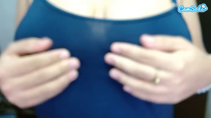 samanthaboobsopposite