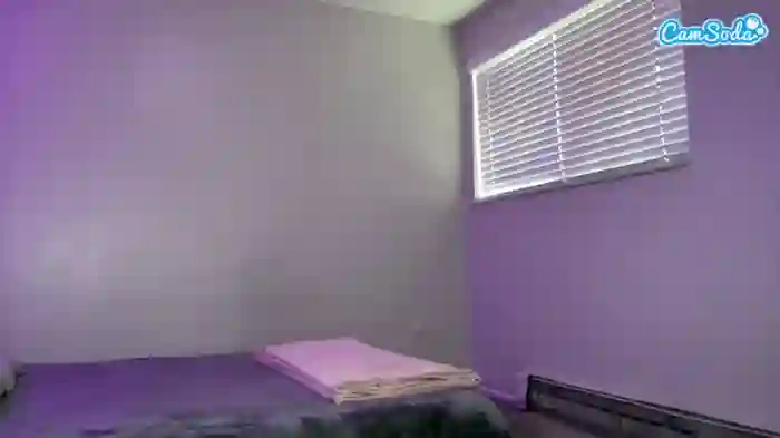 2024/11/24/camsoda-adrianeblake-22-15-07