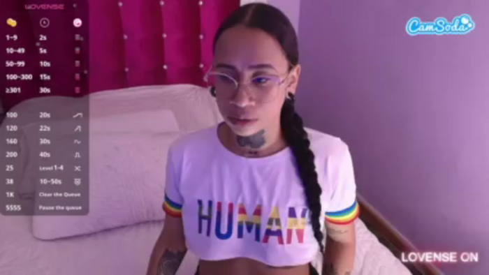 hollyvega