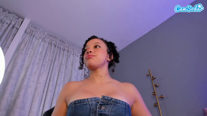 mollyybloom
