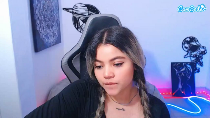 scarletthudsson
