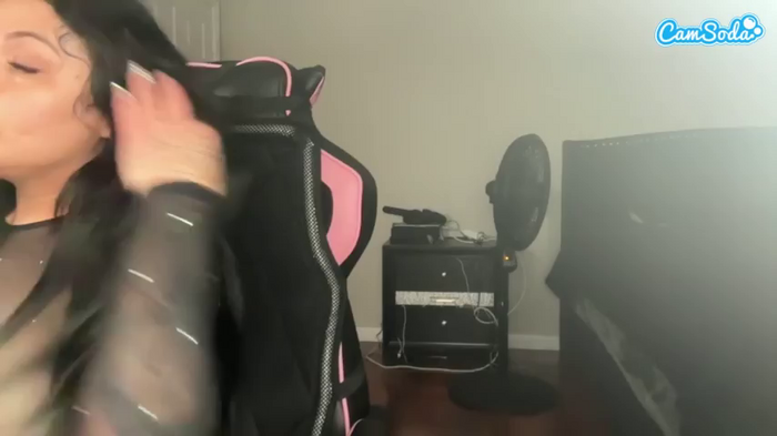 bigbootylatina718