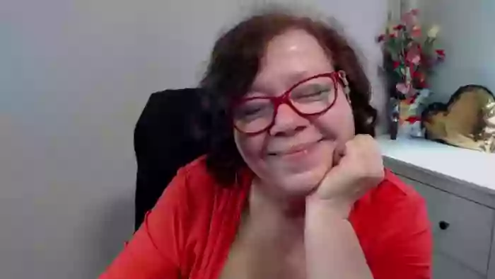 2024/04/29/cams-adeleemodel-05-01-45