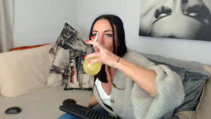JolieCarla