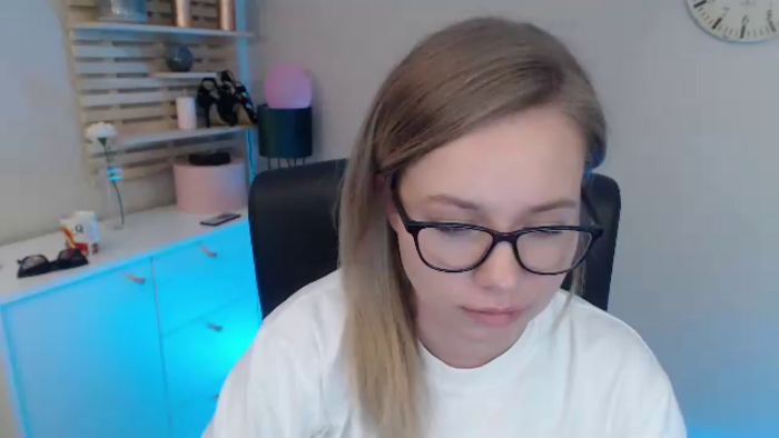 bambiHOLLY