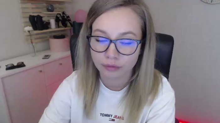 bambiHOLLY