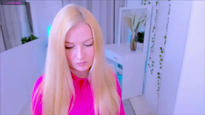 LalyPeach
