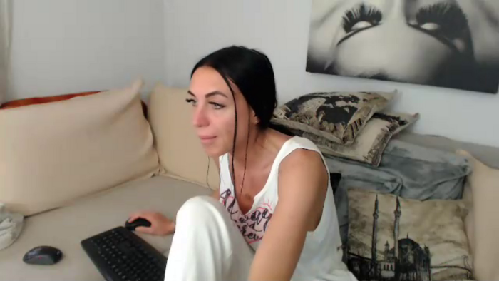 JolieCarla