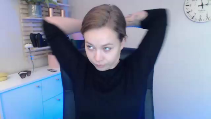 bambiHOLLY